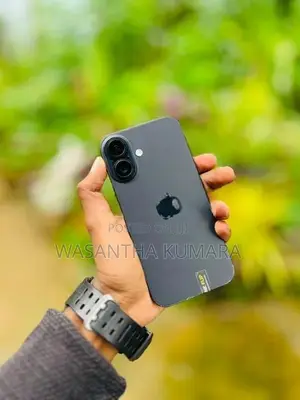 Apple iPhone 16 (Used)