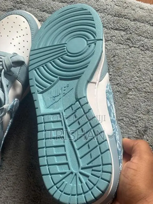 Nike Women's Dunk Low ESS Blue Paisley Shoes