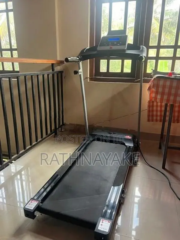 Quantum T - 101 Treadmill Machine