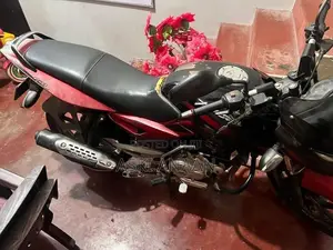 Bajaj Pulsar 150 Black 2021