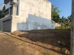 Rathmaldeniya Pannipitiya Residential 6.5 P Land for Sale