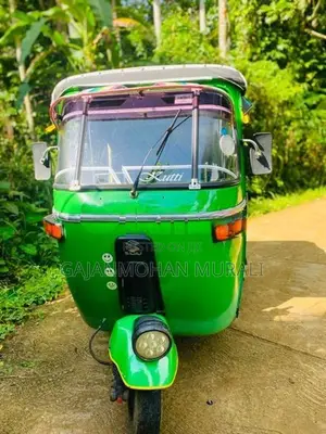 Bajaj RE 2008