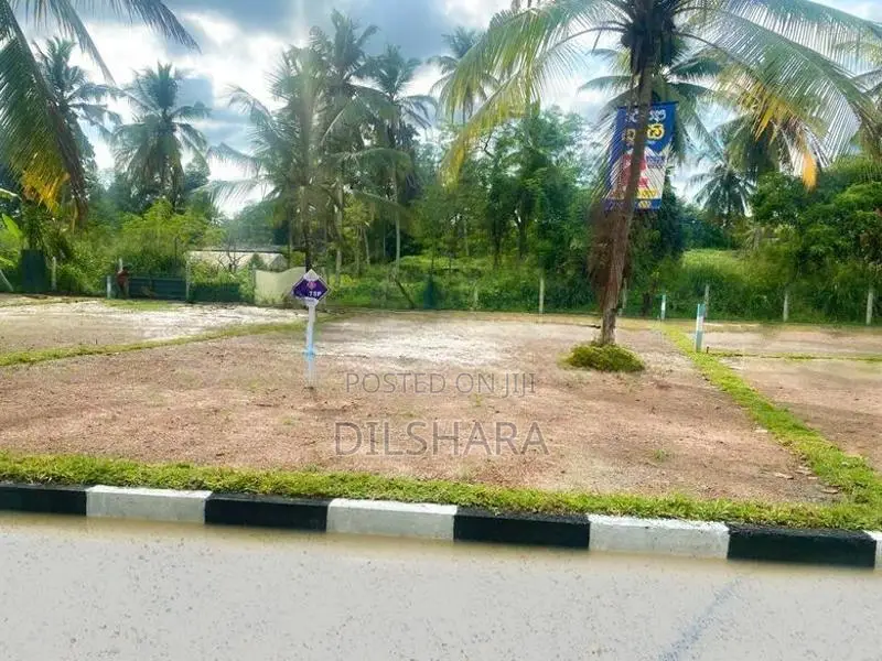 Kekanadura Land Sale