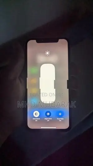 Apple iPhone XS (Used)