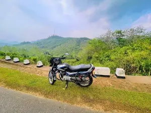 Bajaj CT100 2018