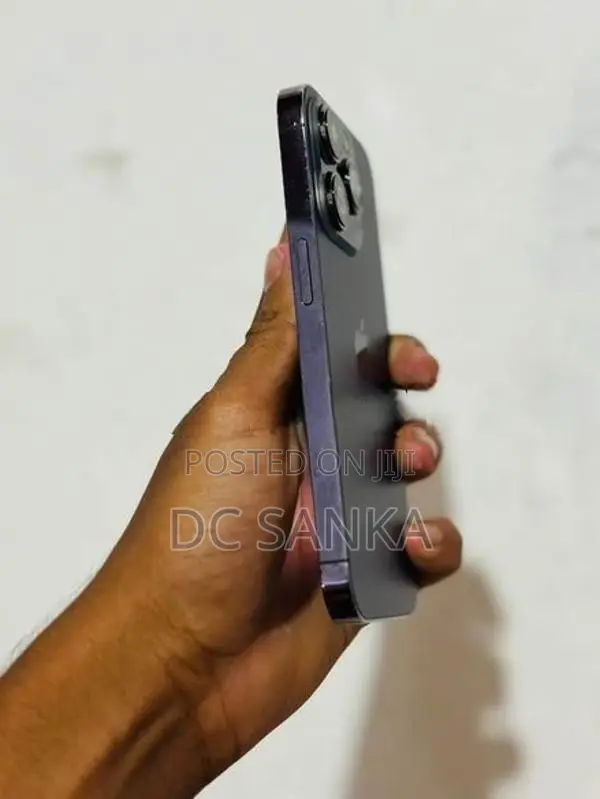 Apple iPhone 14 Pro (Used)