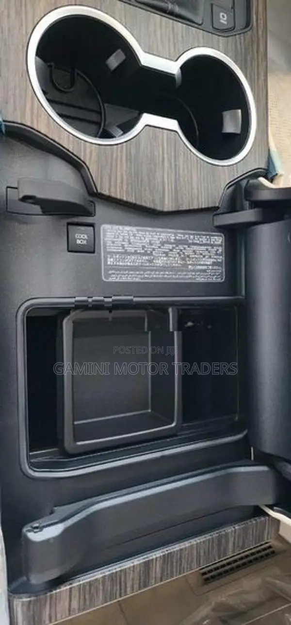 Toyota Land Cruiser Diesel Zx Lc300 2024
