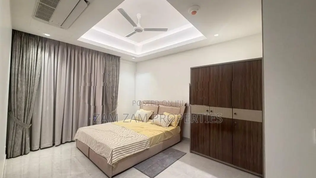 Super Luxury Apartment For Rent in The Address Colombo 3