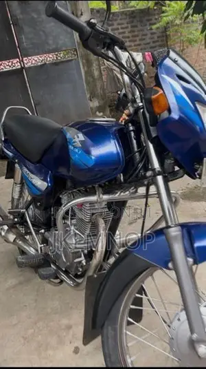 Bajaj Caliber 2008