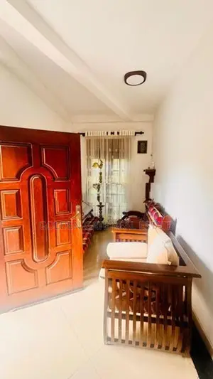Super Elegant Two Storey House for Sale in Kadawatha
