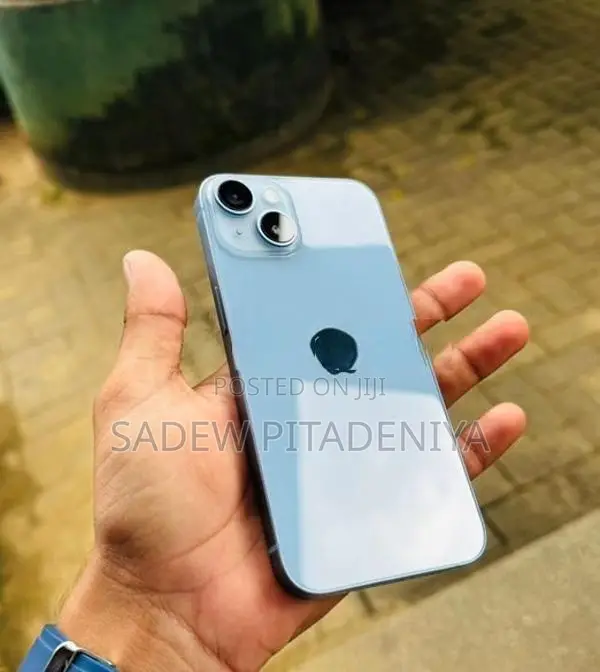Apple iPhone 14 (Used)
