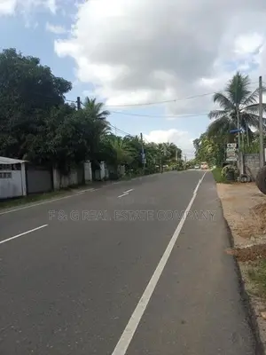Polgahawela Maddalanda Land for Sale