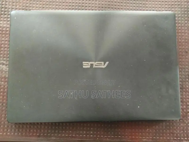 Laptop