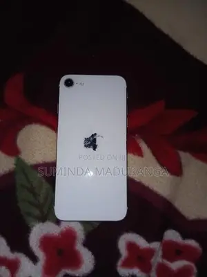 Apple iPhone SE 2 64GB (Used)