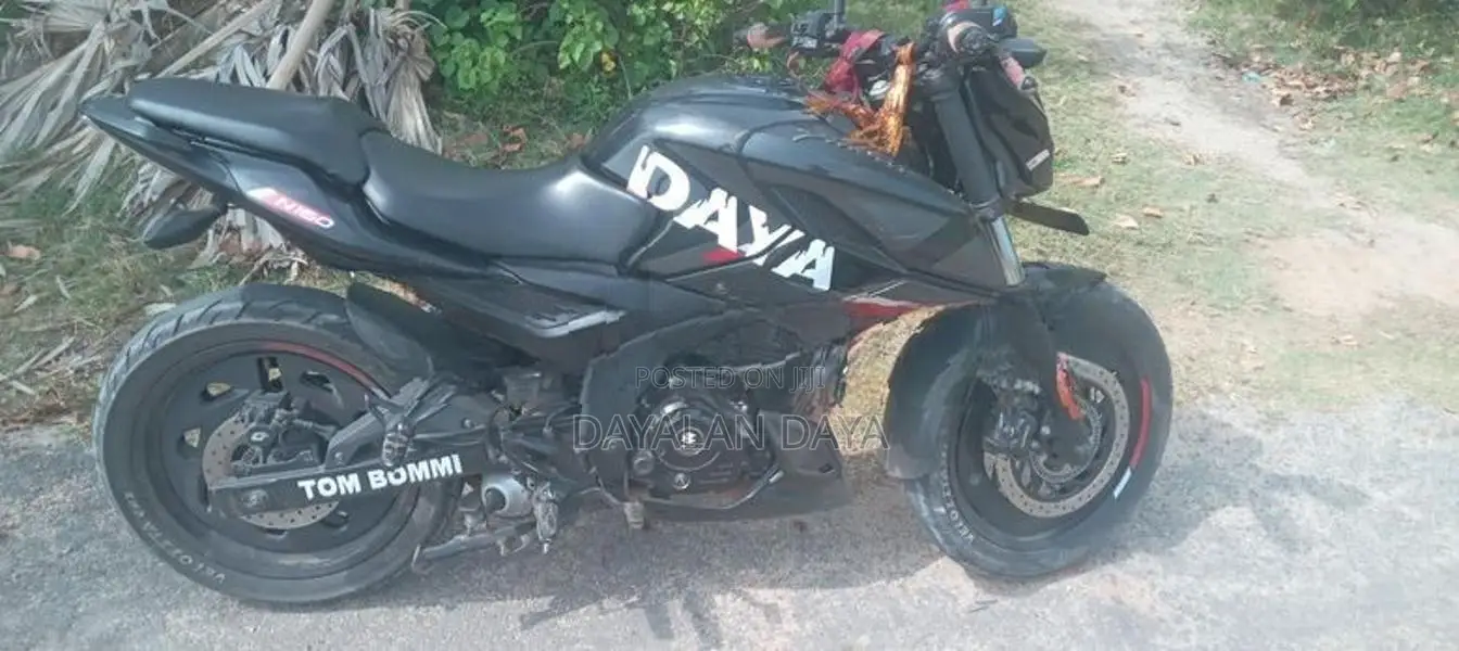 Bajaj Pulsar N160 2026