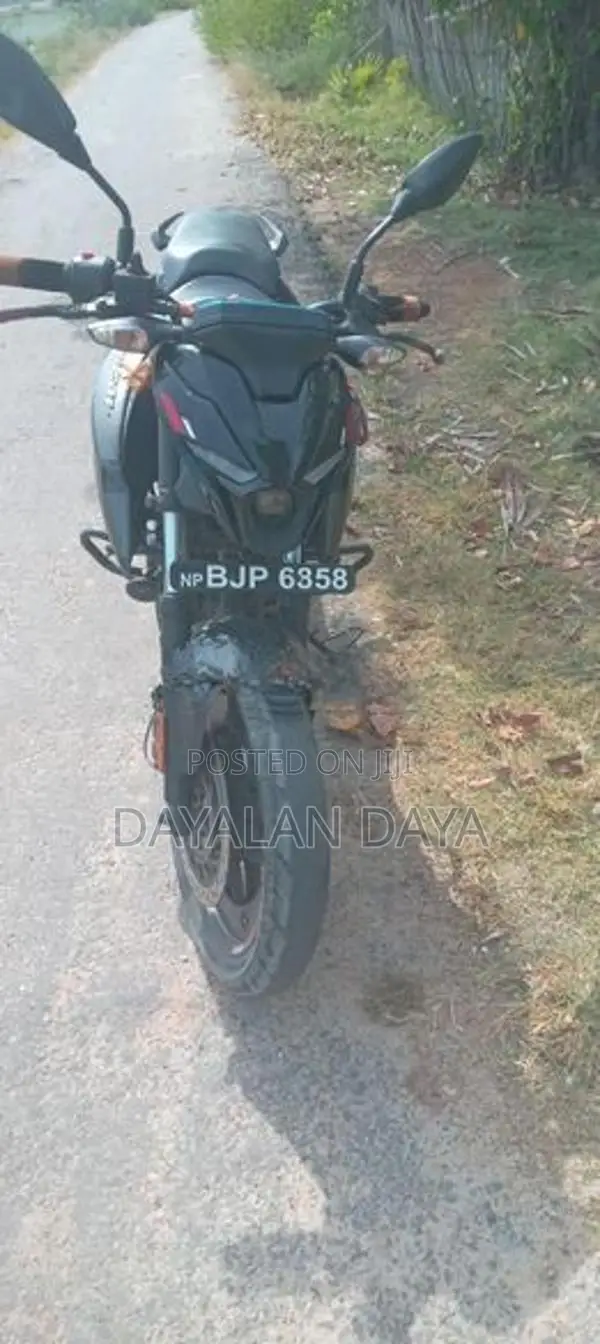 Bajaj Pulsar N160 2026