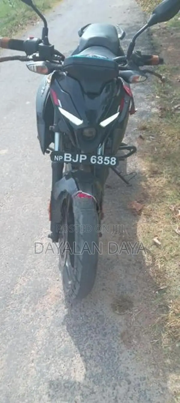 Bajaj Pulsar N160 2026