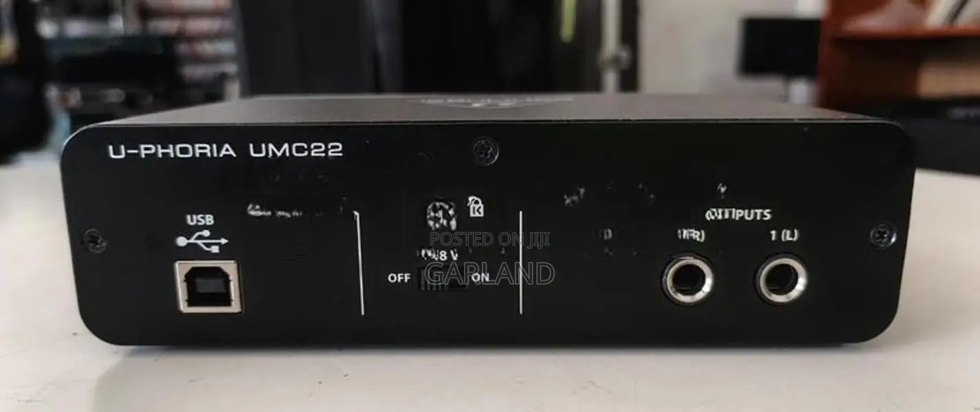 Behringer U-PHORIA UMC 22 Audio Interface-Japan
