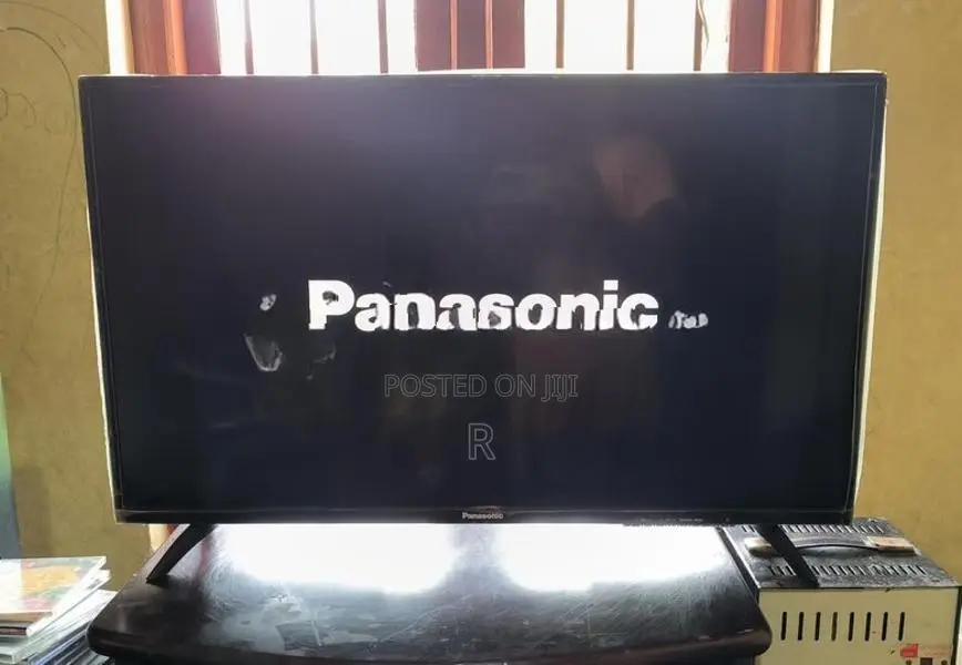 Panasonic 32 inch LED TV