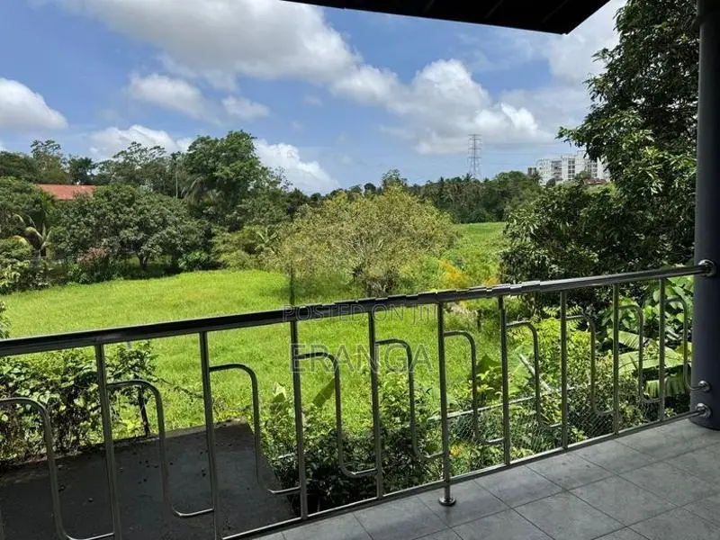 Modern 5-Bedroom House for Sale Near Thalawathugoda