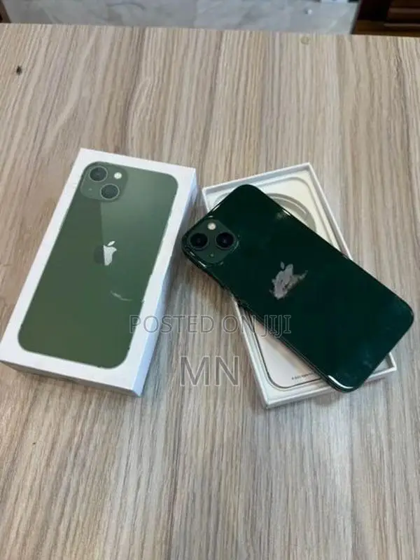Apple iPhone 13 128GB (Used)