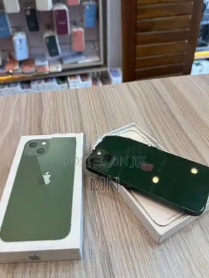 Apple iPhone 13 128GB (Used)