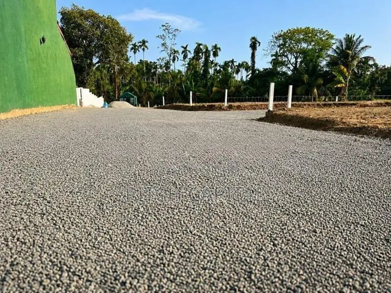 කහතුඩුව අධිවේගීමාර්ගයට ලගින් සුන්දර වෙල්යායකට මායිම්ව ඉඩමක් විකිණීමට ඇ