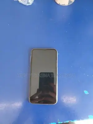 Apple iPhone 11 (Used)
