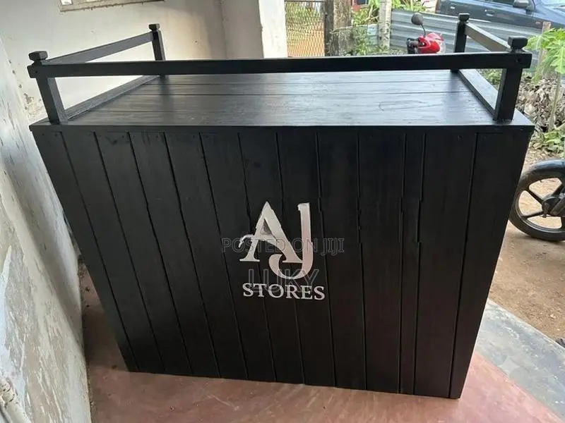 Cashier Table