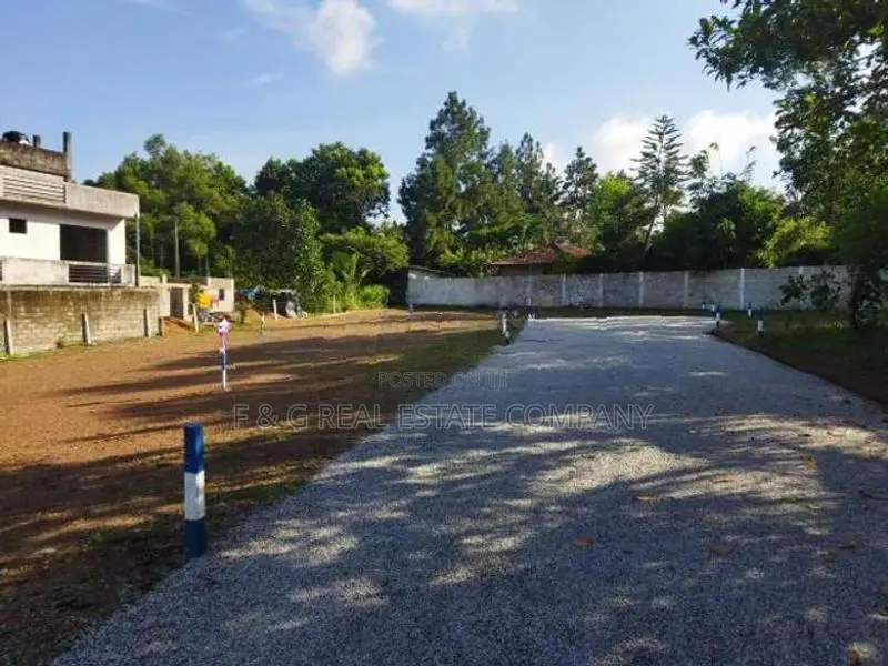 Highly Valuable Land Plots Sale in Athurugiriya Town