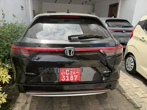 Honda Vezel Z 4way 360 2025