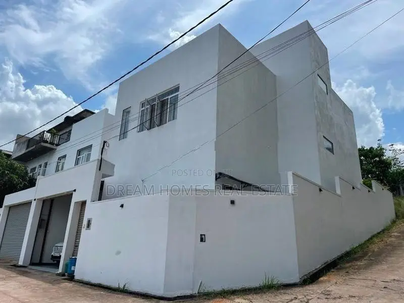 Beautiful Two-Storey Home for Sale in Thalawathugoda