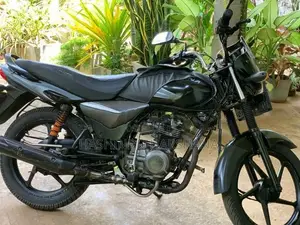 Bajaj Platina 100 2012