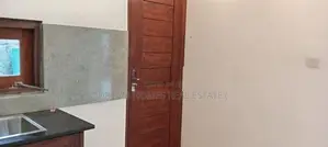 Modern Family Home for Sale – 6km to Athurugiriya Town