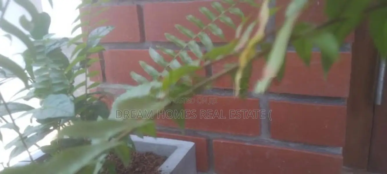 Modern Family Home for Sale – 6km to Athurugiriya Town