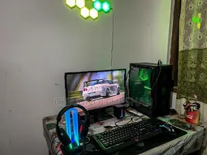FULL SET PC WITH ACCESSORIES