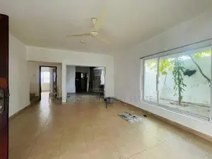 Spacious Two-Storey House for Sale – Colombo 05 (Off Park Road)
