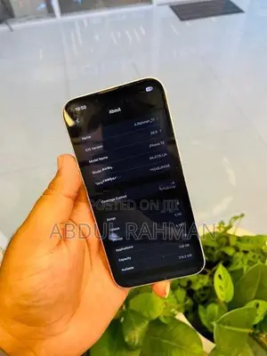 Apple iPhone 13 (Used)