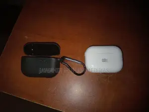 JBL Earbuds