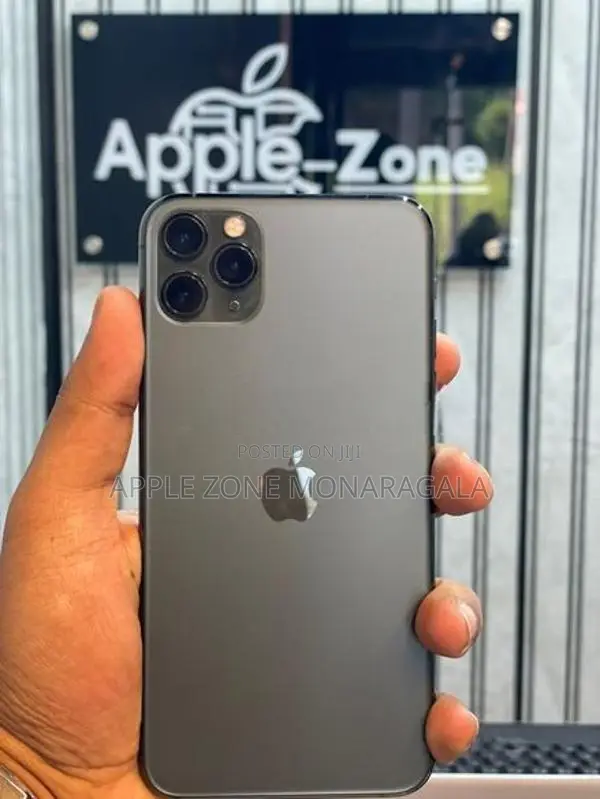 Apple iPhone 11 Pro Max 256GB (Used)
