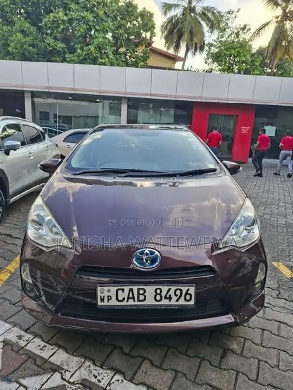 Toyota Aqua 2014