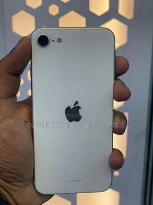 Apple iPhone SE 2 128GB (Used)