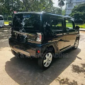 Daihatsu Taft G Dark Chrome 2025