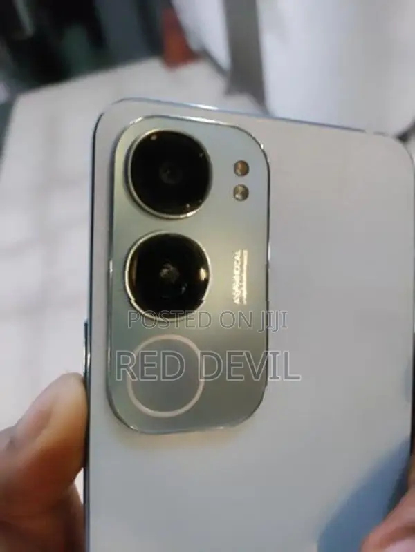Vivo Y29 (Used)