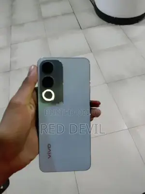 Vivo Y29 (Used)