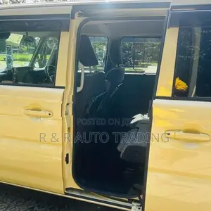Suzuki Spacia 2025