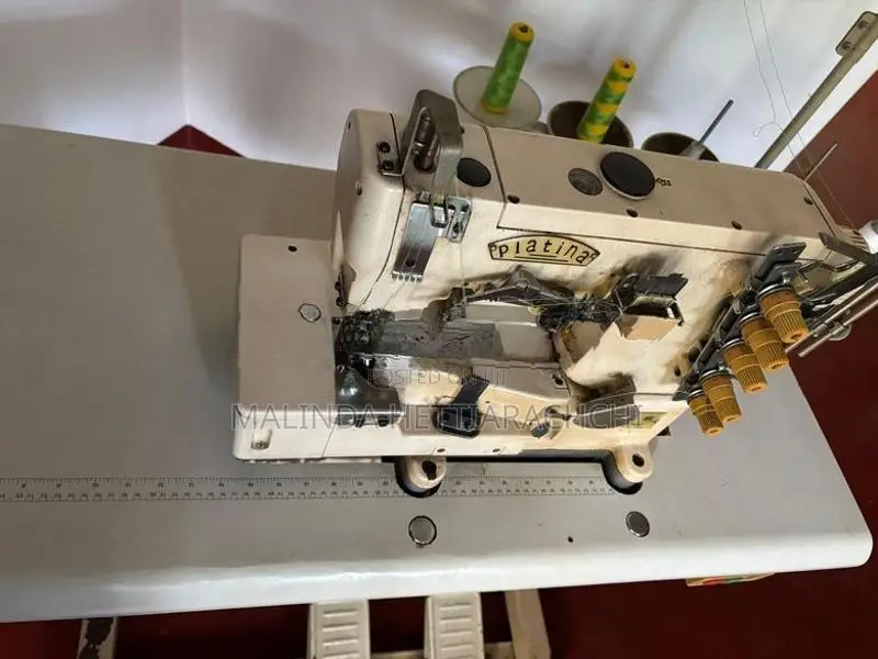 Platina W500 Flat-Lock Sewing Machine – Flat-Bed Interlock