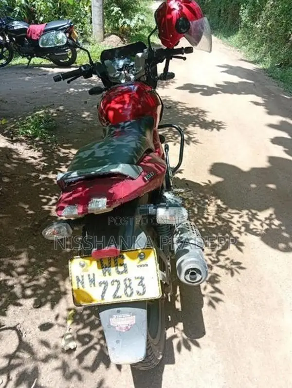 Bajaj Pulsar 150 2006
