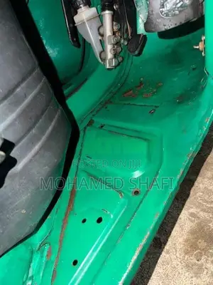 Bajaj RE 2016