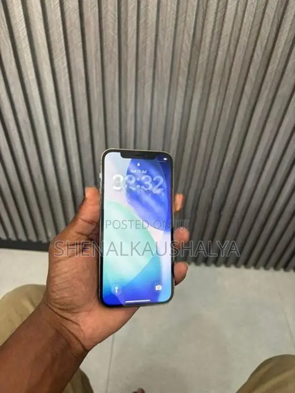 Apple iPhone 12 Pro (Used)